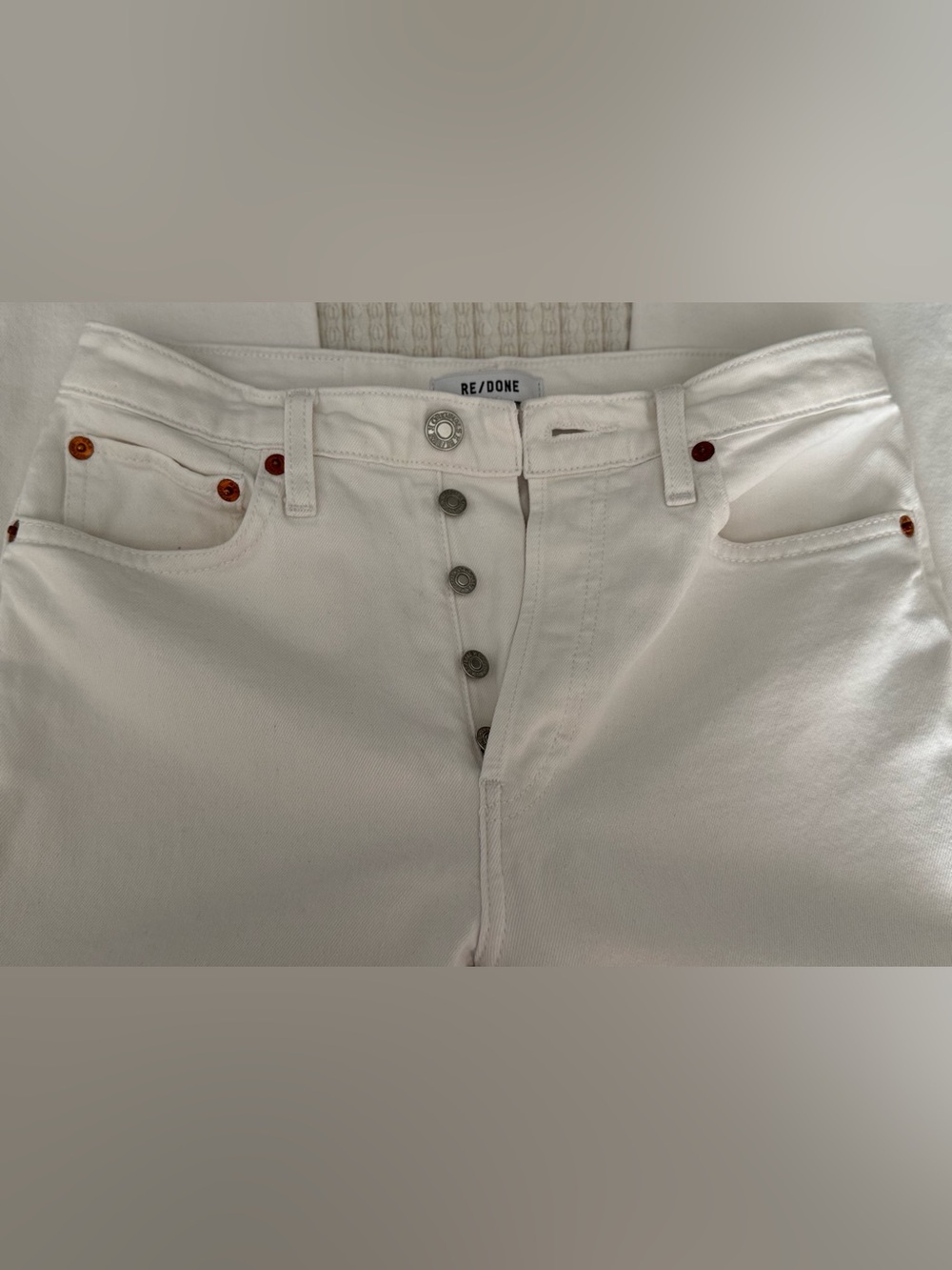 RE/DONE 90s High Rise Ankle Crop Jeans / Bright White / Size 27